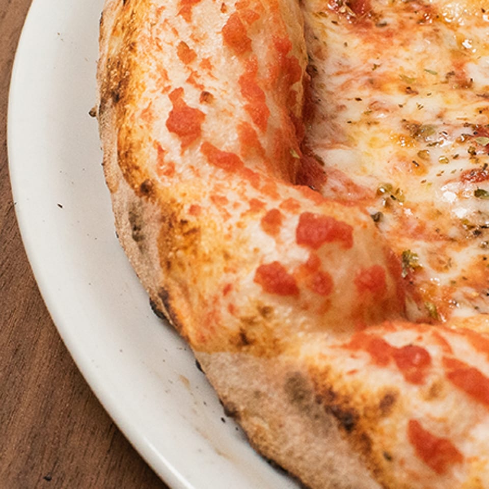 Delicious Cheese Pizza Options